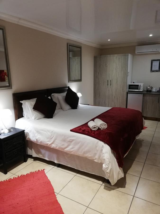 Giardino A 194 Bed & Breakfast Welkom Exterior photo